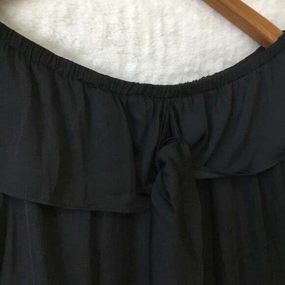 Archives Black Ruffled Off-The-Shoulder Top - Picture 9 of 13